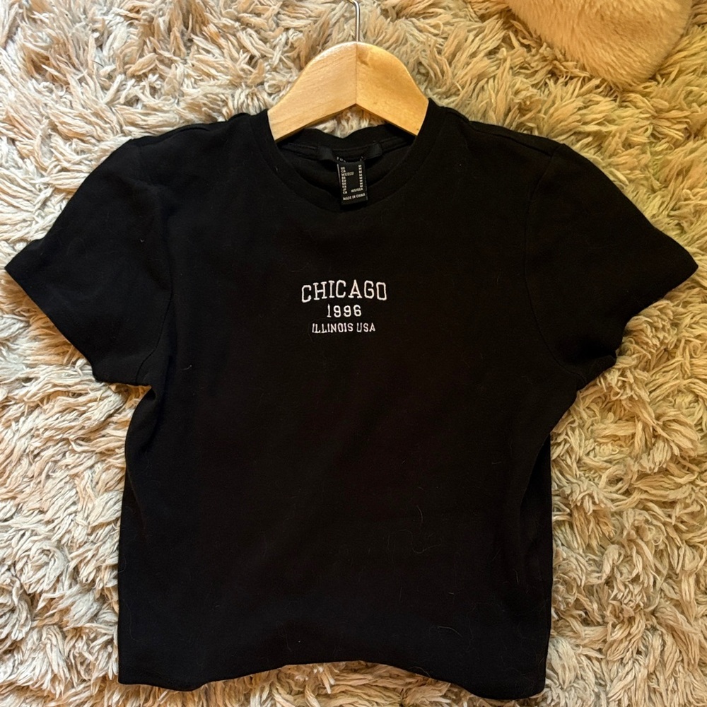 Forever 21 Black Chicago Graphic Tee